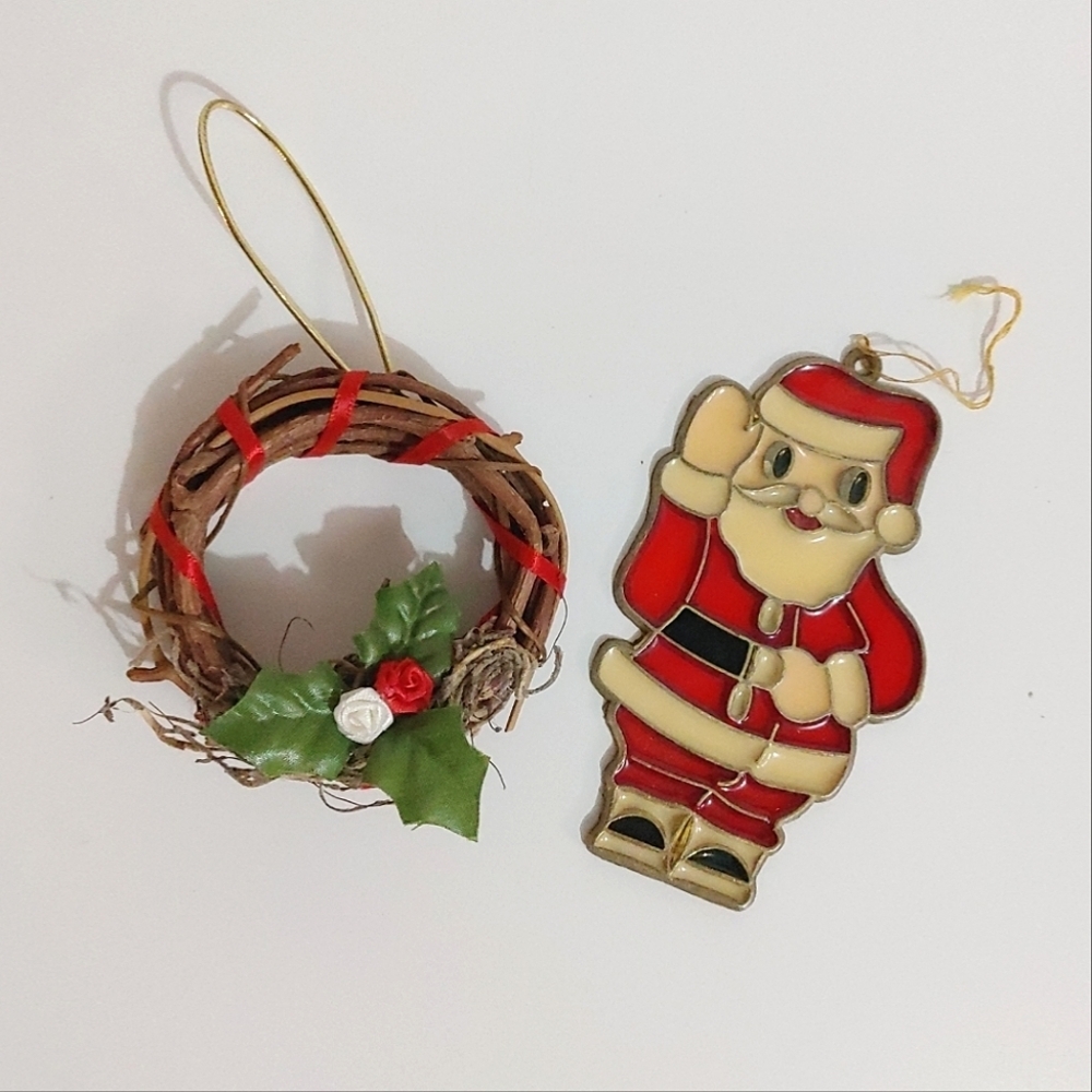 Vintage Christmas ornaments; wood wreath & stain glass santa